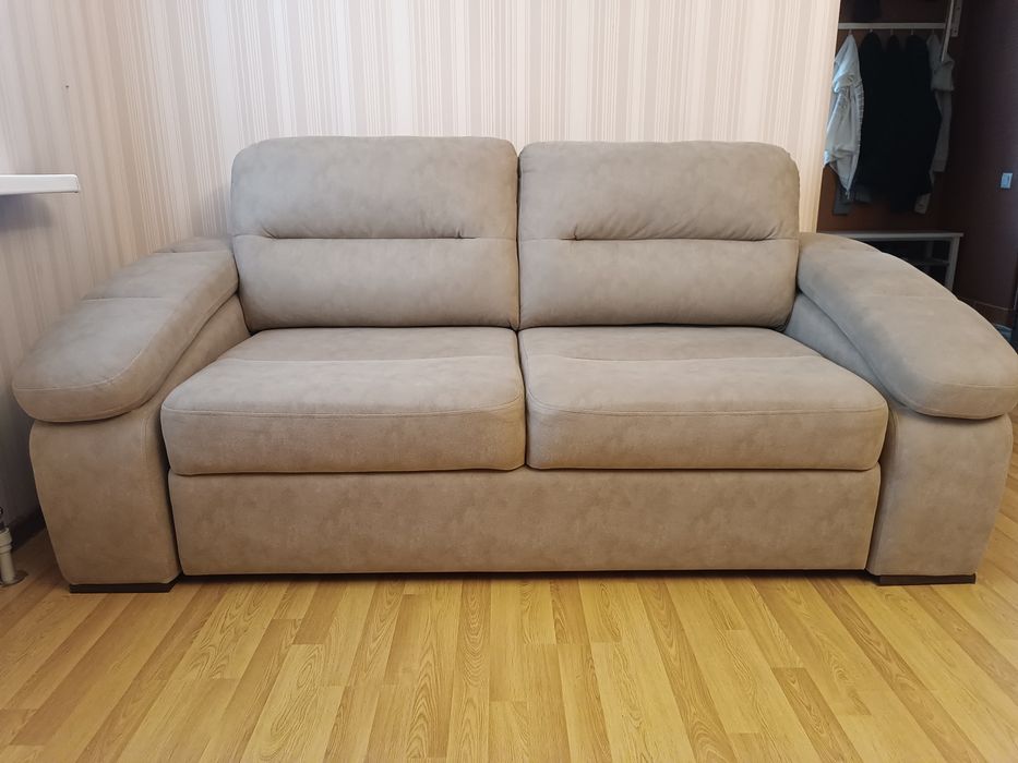 Продам раскладной диван