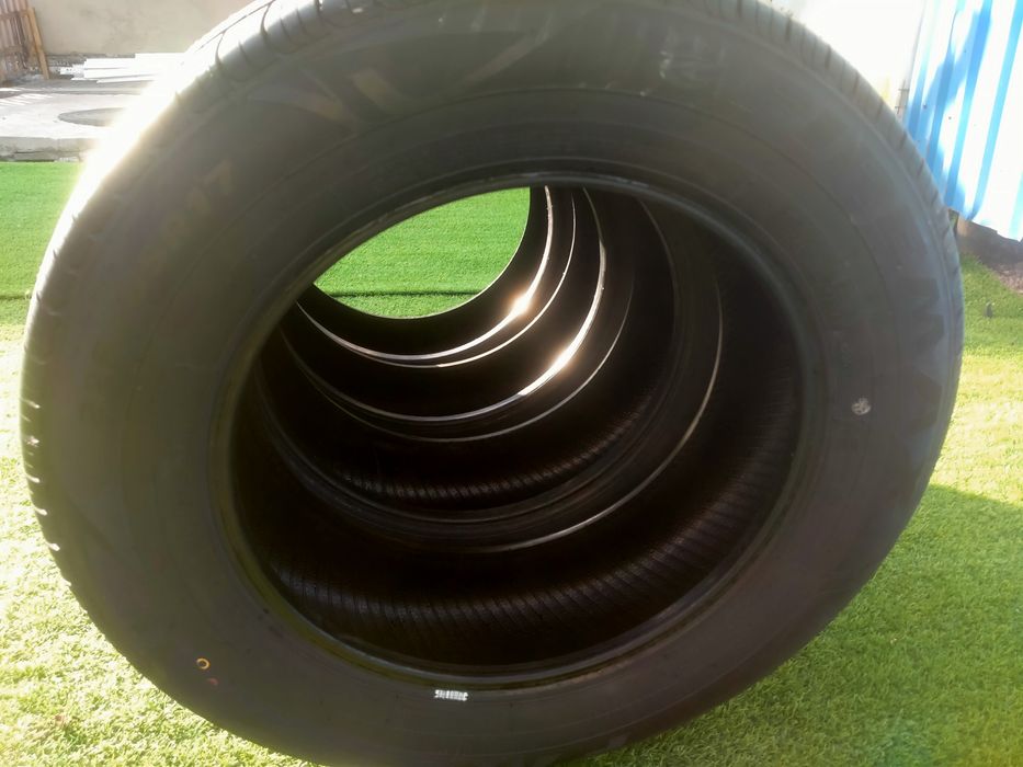 Продам шины летние FIREMAX R17