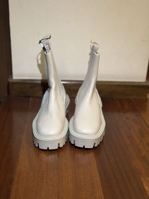 Botine Crem Noi Noute