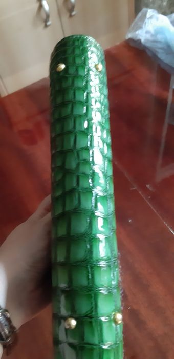 Сумка-кошелёк на цепочке б/у