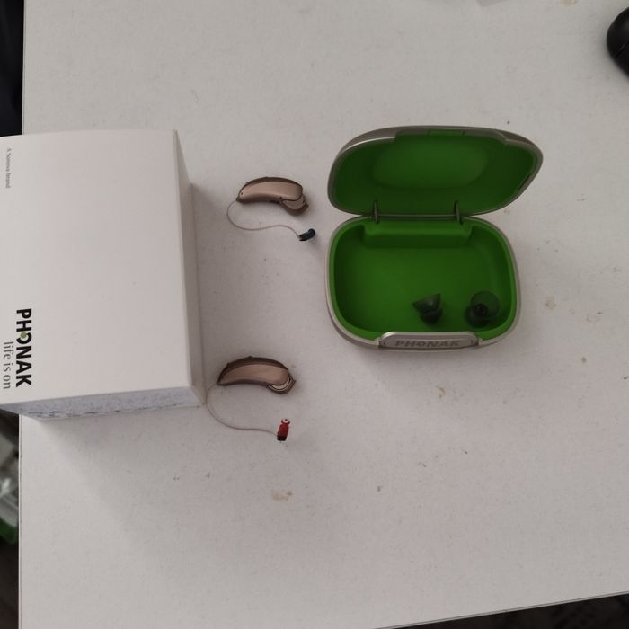 Продам слуховой аппарат