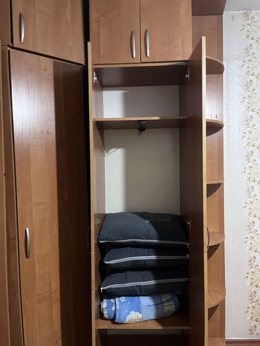 Продам 2 шкафа самовывоз