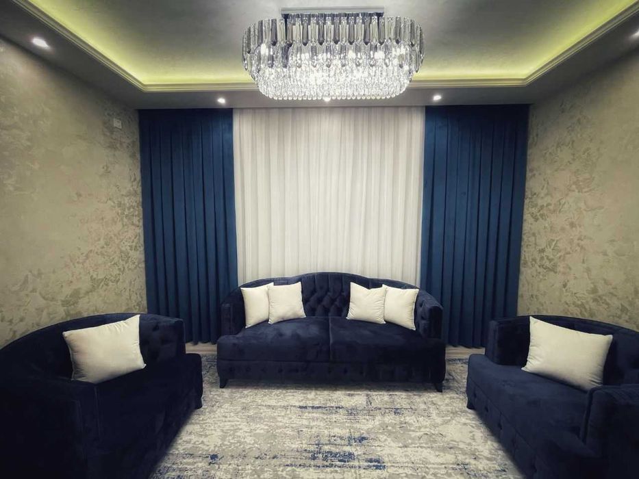 СДАЕТСЯ В АРЕНДУ 3/3/5  165 кв.м. В ЦЕНТРЕ