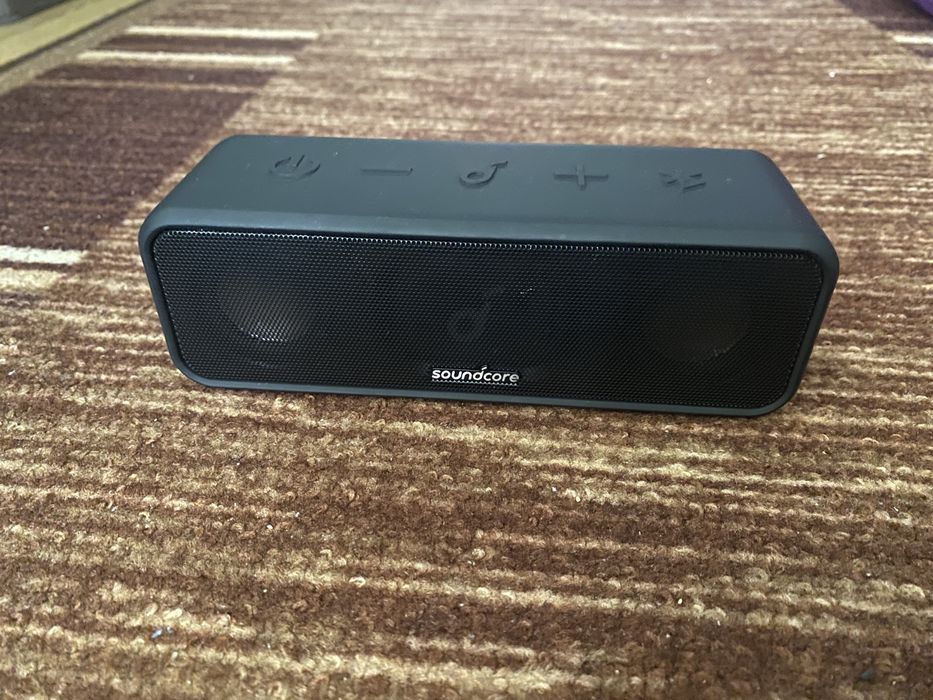Boxa bluetooth defecta