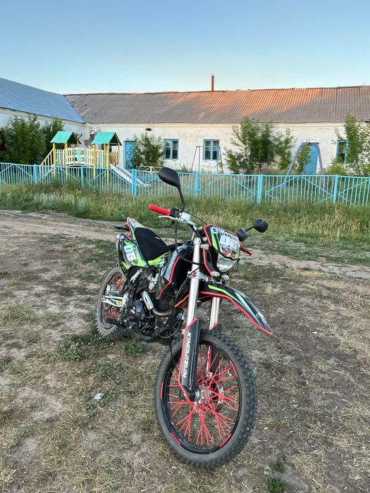 Мотоцикл Xinguizun 300