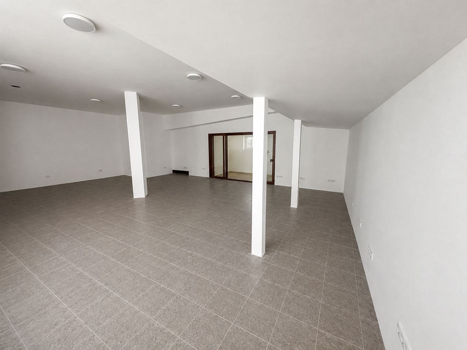 Дава се под наем Офис в Варна, Владислав Варненчик - 89 кв.м за 500 € - Снимка #2