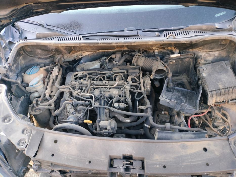 Dezmembrari VW CADDY 3 (2004-2015) 2.0 TDI 16V Motorina