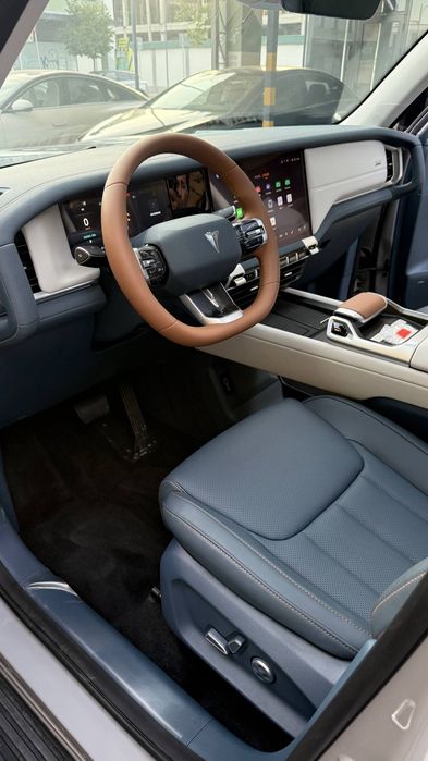 CHANGAN DEEPAL G318 4WD, полный привод с пневмоподвеска.