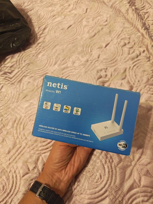 Продам Wi-Fi роутеры TP-Link Archer C24 и Netis W1 (отличное состояние
