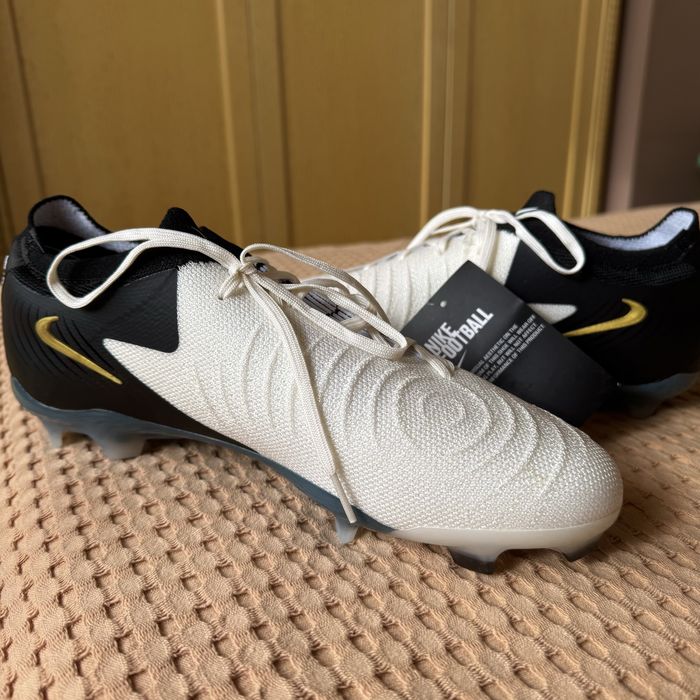 Футболни обувки Nike PHANTOM GX II ELITE бутонки найк фантом