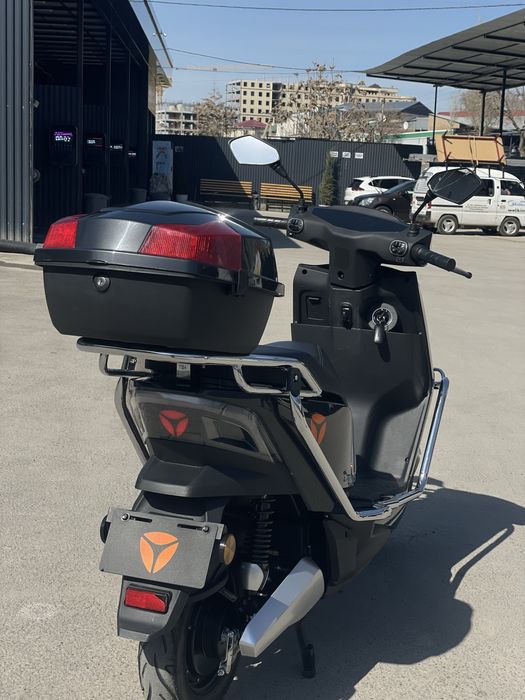 Скутер Yadea идеал