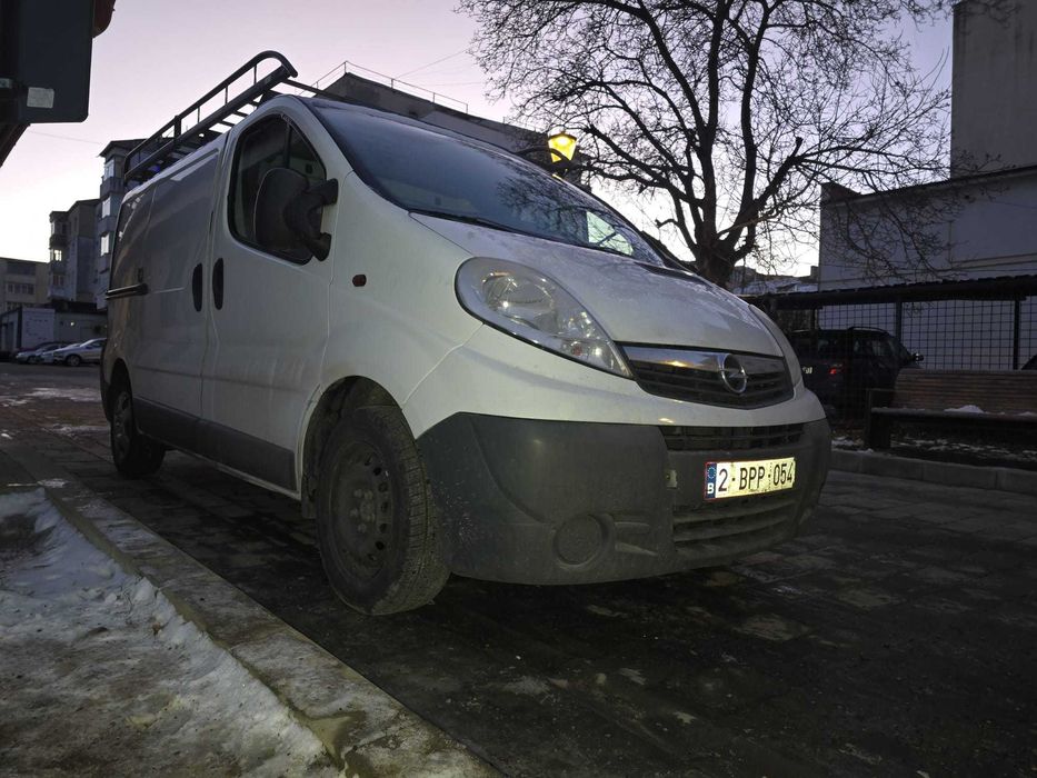 OPEL Vivaro 2012 — imagine 2
