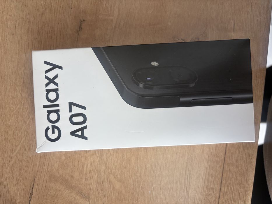 Продам самсунг А07