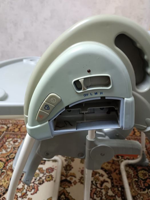 Продаю детский стульчик многофункциональный