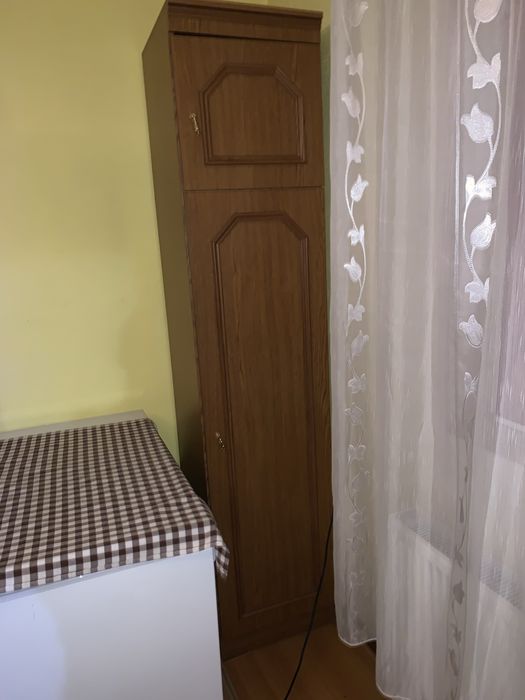 Set mobilier, canapea si masa