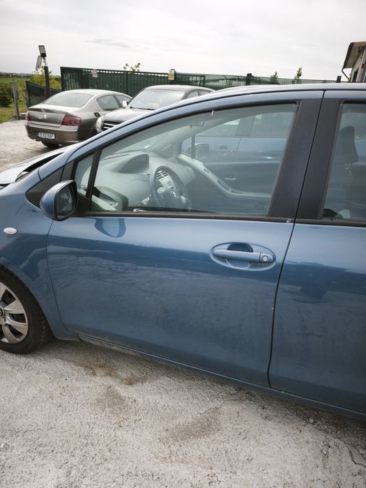 Ușa stânga față Toyota Yaris 2006-2009