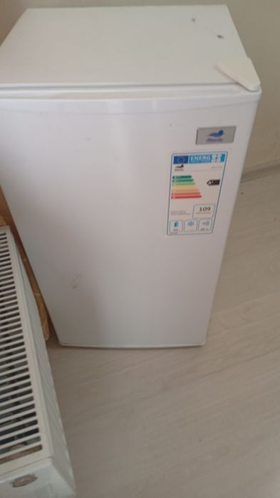 Продается холодильник в хорошем состояний 20000