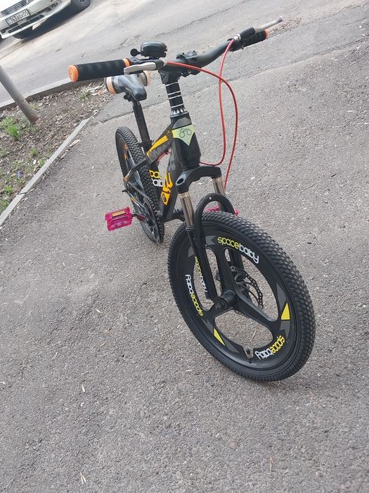 Продаетсья велосипед