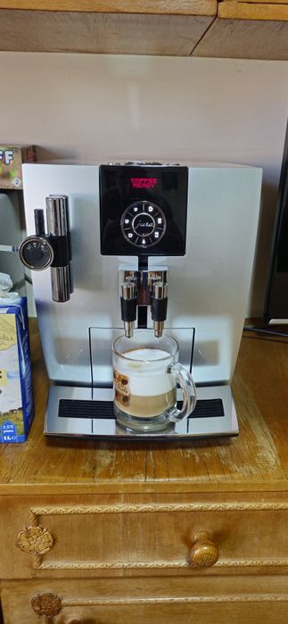 Espressor cafea  automat Jura Impressa J 9.2