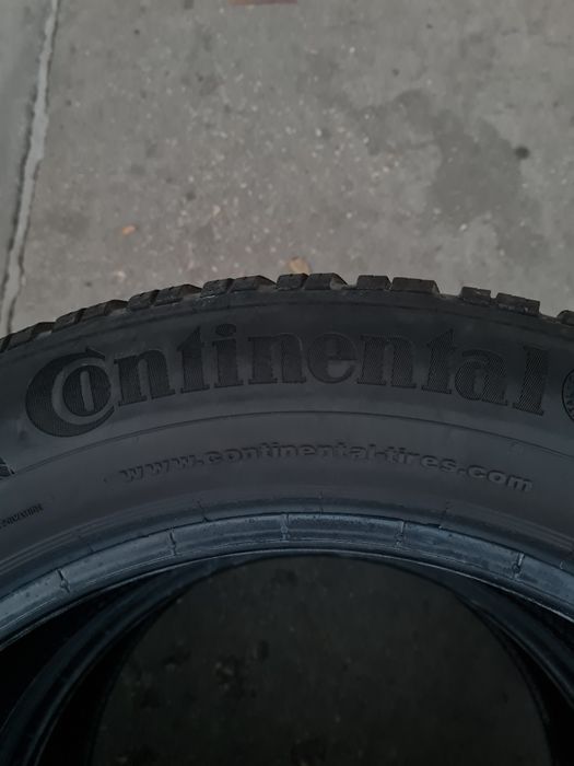 Зимни гуми 2 броя CONTINENTAL ContiWinterContact TS850 205 55 R16