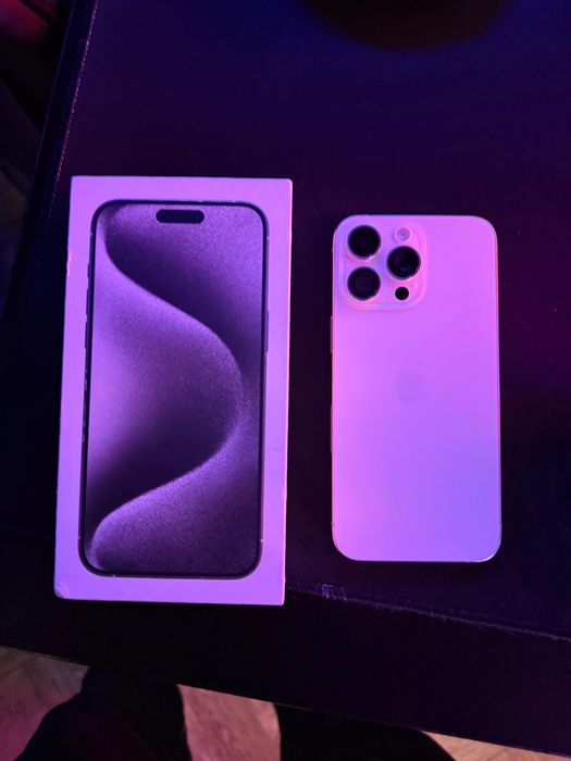 Продам IPhone 15 Pro Max