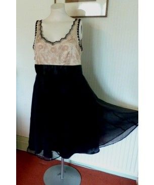 Next -нова рокля