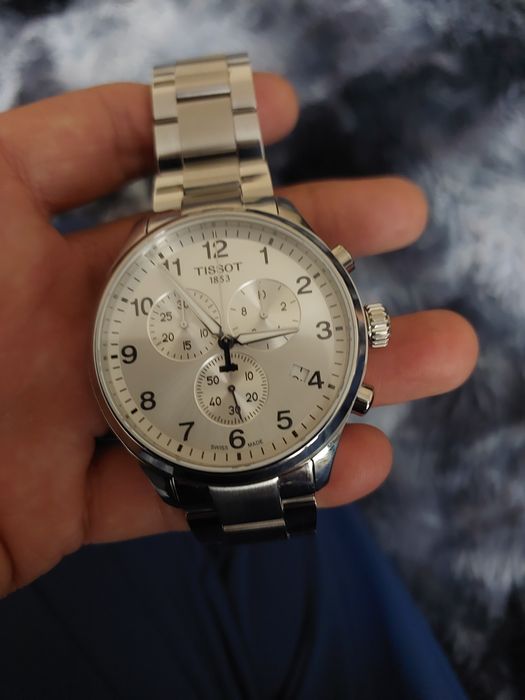 Срочна продам аригинал тиссот новий шветцари не ношений