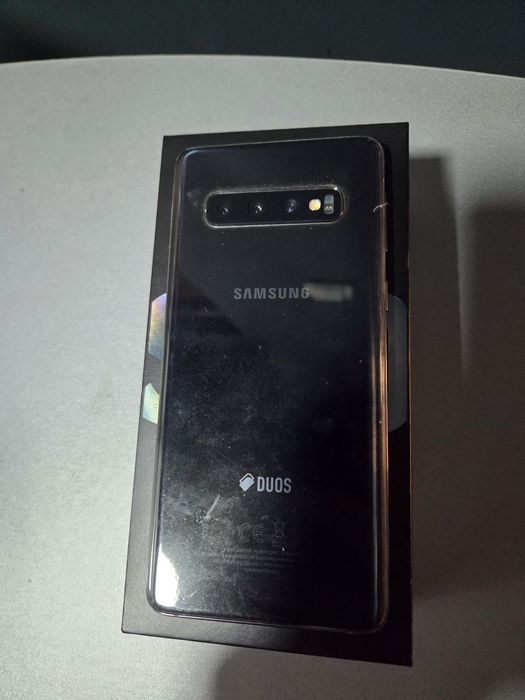 Samsung s10 128 GB