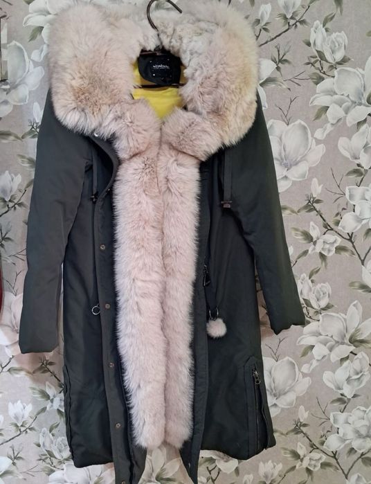 Продам парку Б/У