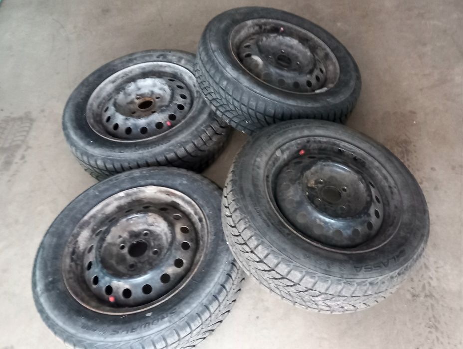 Зимни гуми Lassa с джанти 175/65/R14 5 1/2 J 4бр.