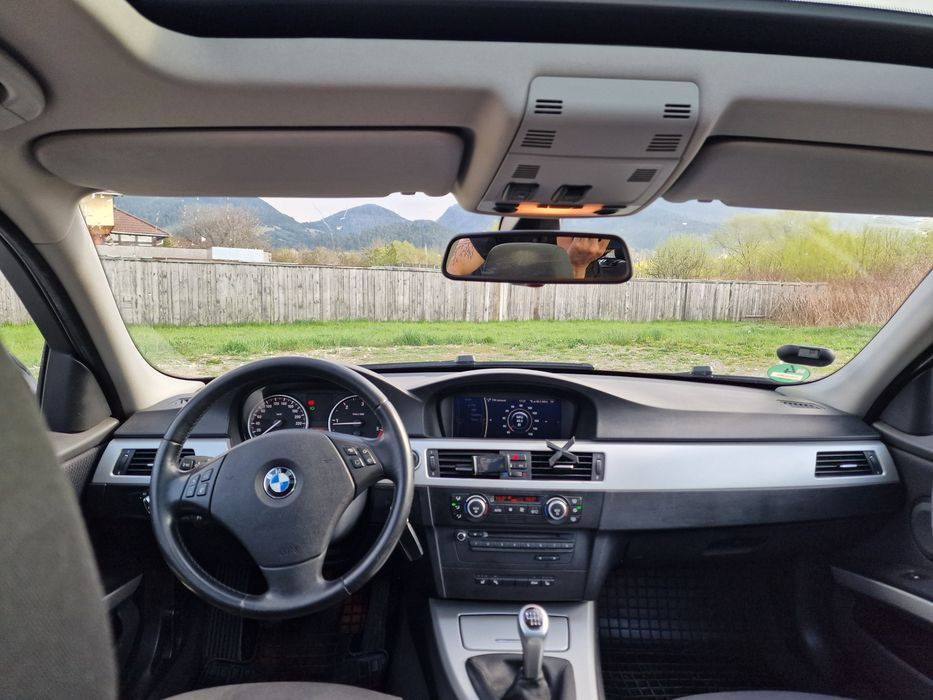 Vând bmw 320 d in stare bună