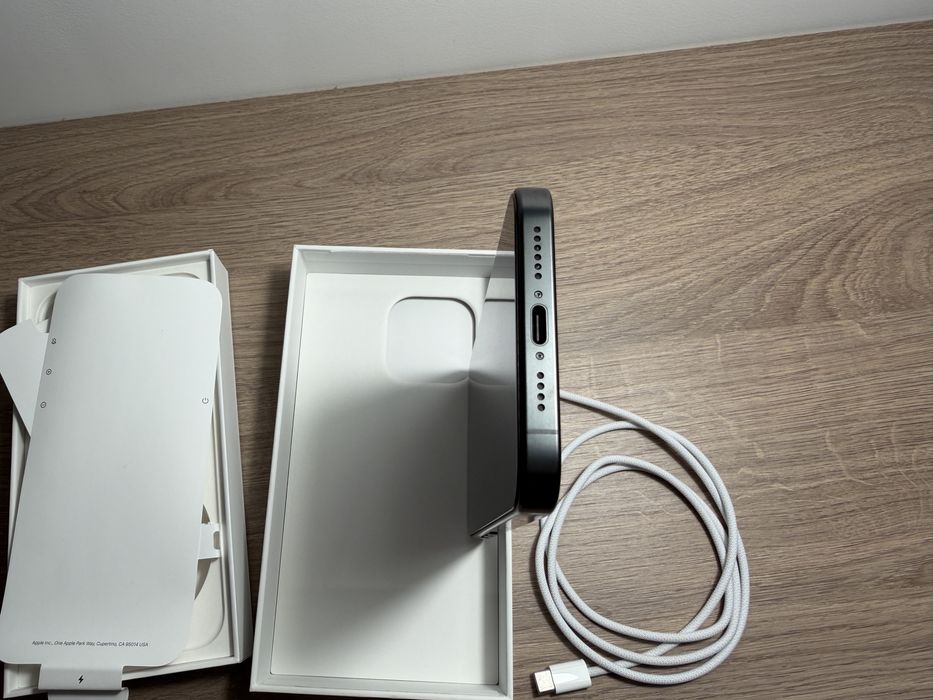 iPhone 15 Pro Max, Black Titanium, 256GB, Impecabil