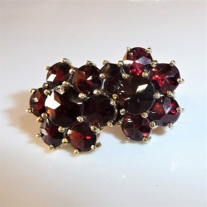 Cercei aur 8k cu granate