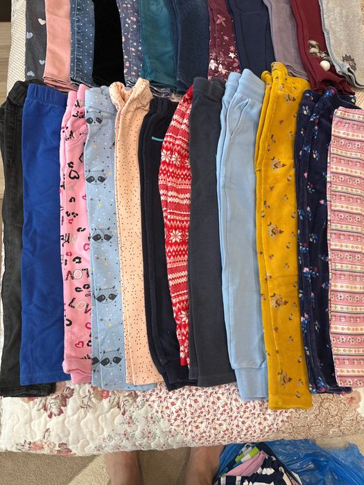 30 броя клинове, дънки, долнища размер 104-116 момиче