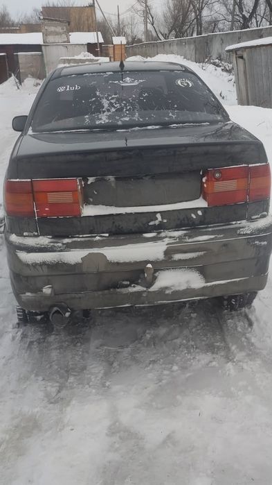 Продам Фольксваген Пассат в4