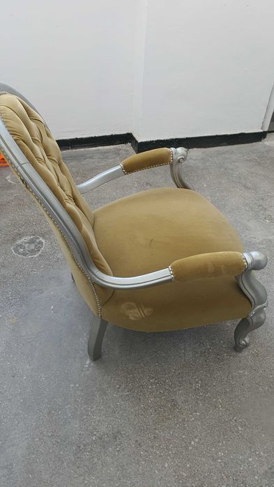 Scaun / Fotoliu in stil baroc - Necesita mici reparatii
