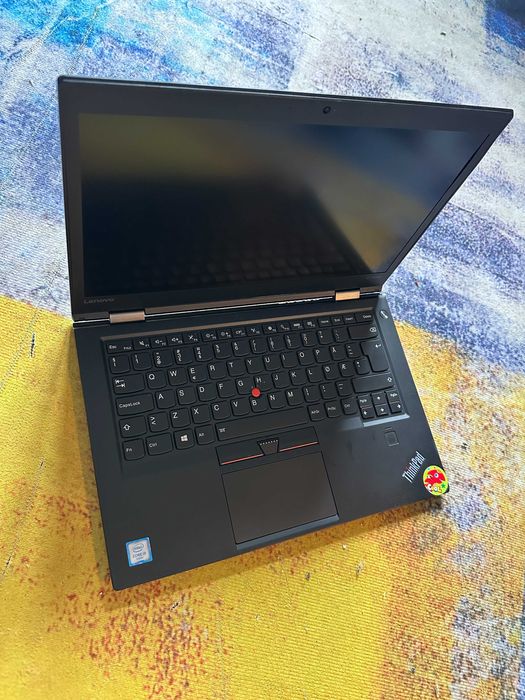 laptop lenovo x1 carbon, i5 gen 6 , ssd 256 , 8 gb ddr4