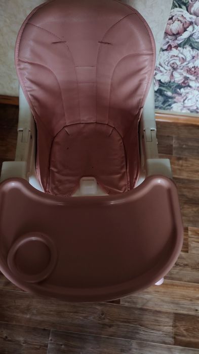 Продам детский стол для кормления