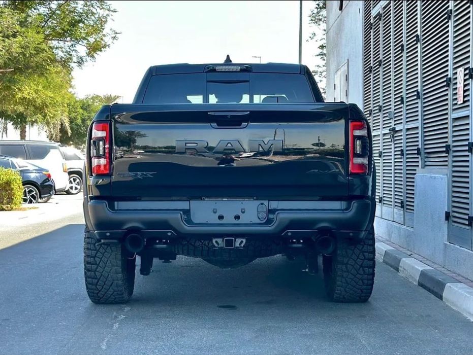 Ram Trx-1500 6.2 v8 702 л.с крутящим момент 881Нм