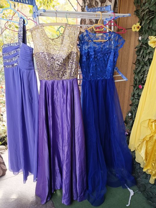 Продам вечерние, нарядные платья