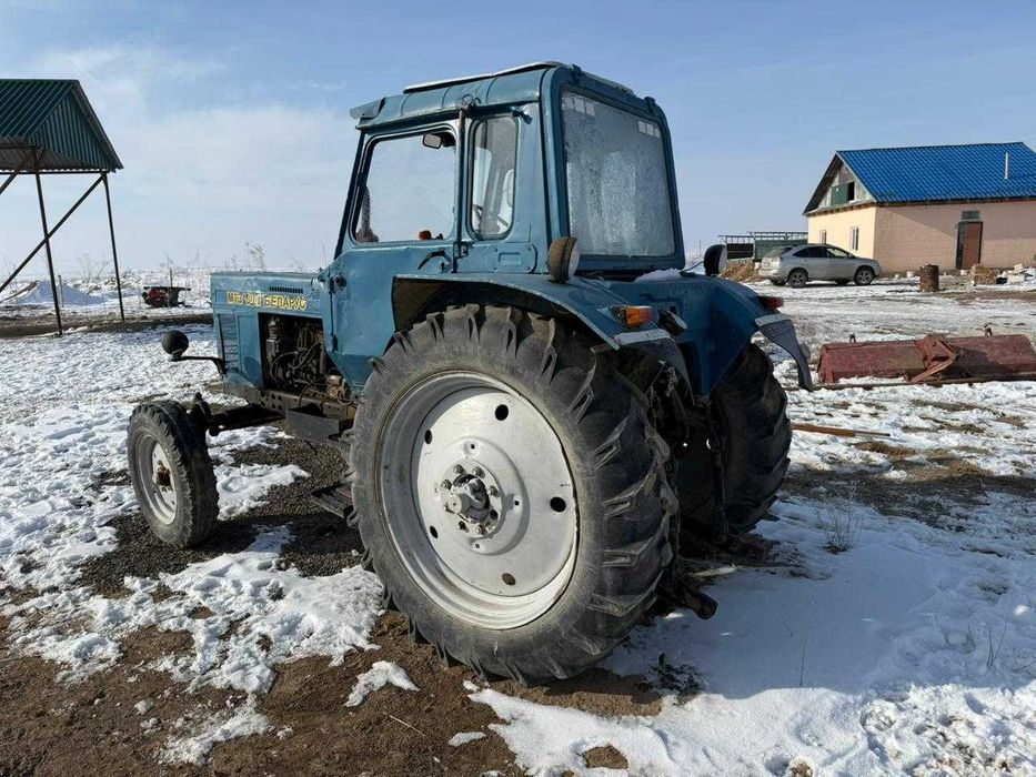 Трактор беларус в хорошем состоянии