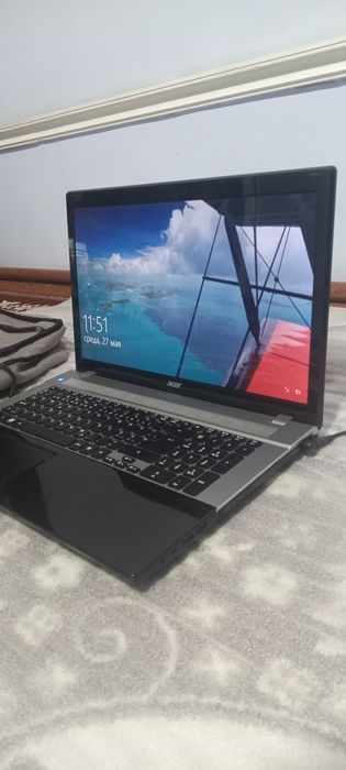 Ноутбук ASUS , Intel core i7 ,