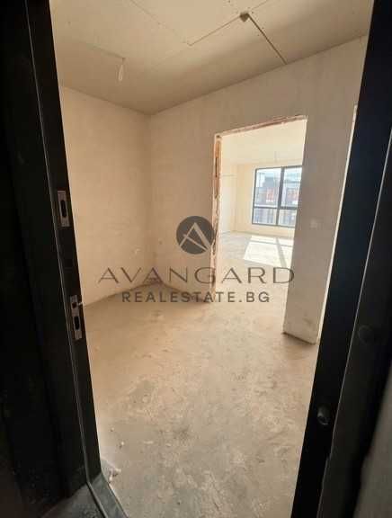 Продава се Двустаен апартамент в Пловдив, Кършияка - 70 кв.м за 1895 €/кв.м - Снимка #2