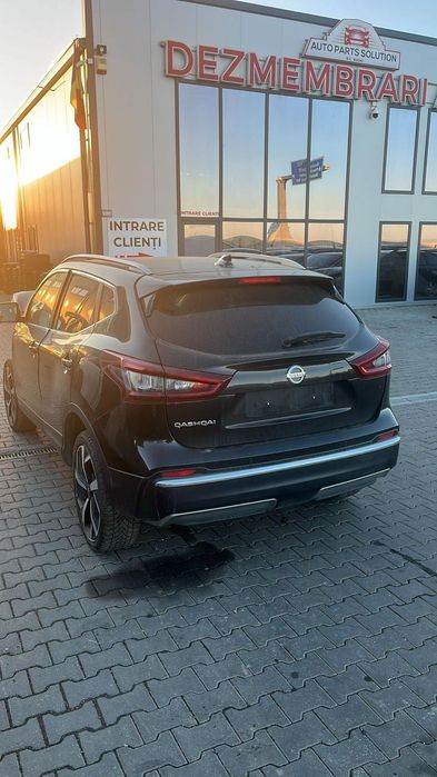 Dezmembram Nissan Qashqai 1.3 TCE din 2021 automat