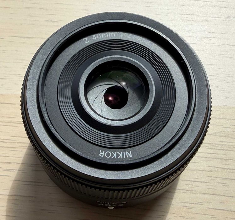 Nikon Nikkor Z 40mm F/2 обектив за безогледални камери Никон
