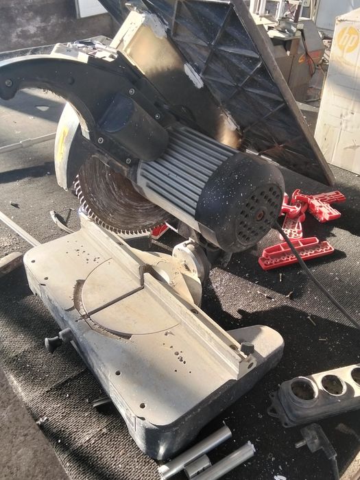 Продам  Станок.Пила. Озчилик.