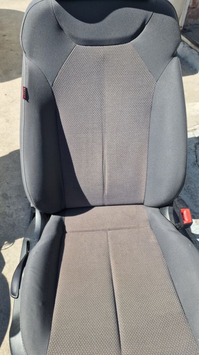 Седалки за Seat leon 2
