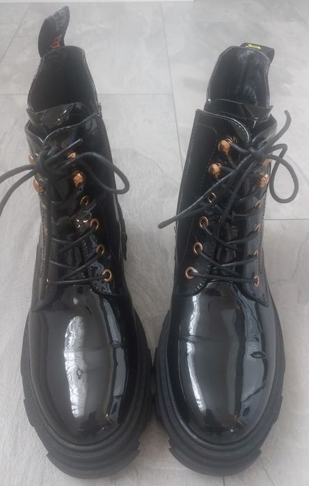 Ghete damă mar.39 NOI