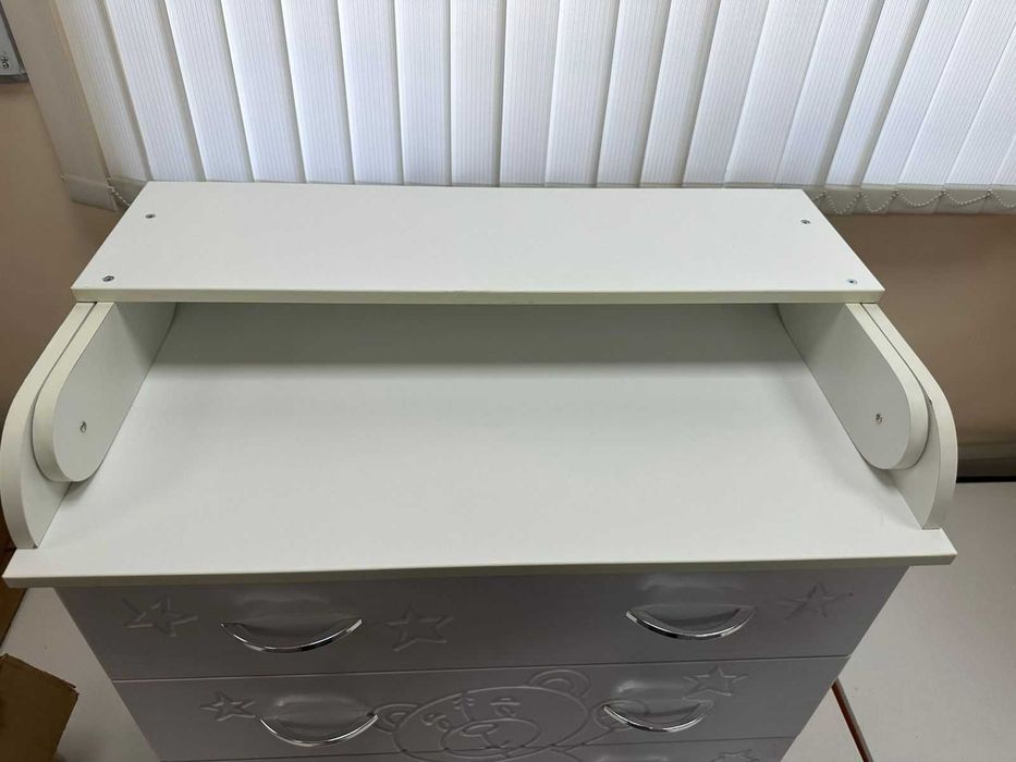 детский комод новый витринный