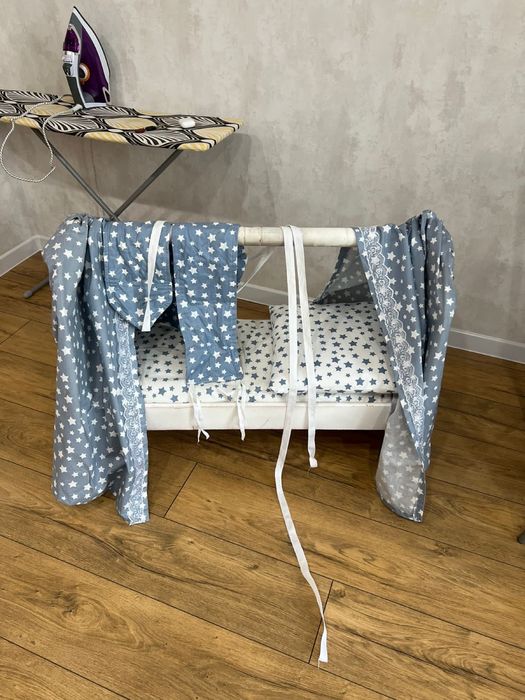 Продам бесык с комплектом